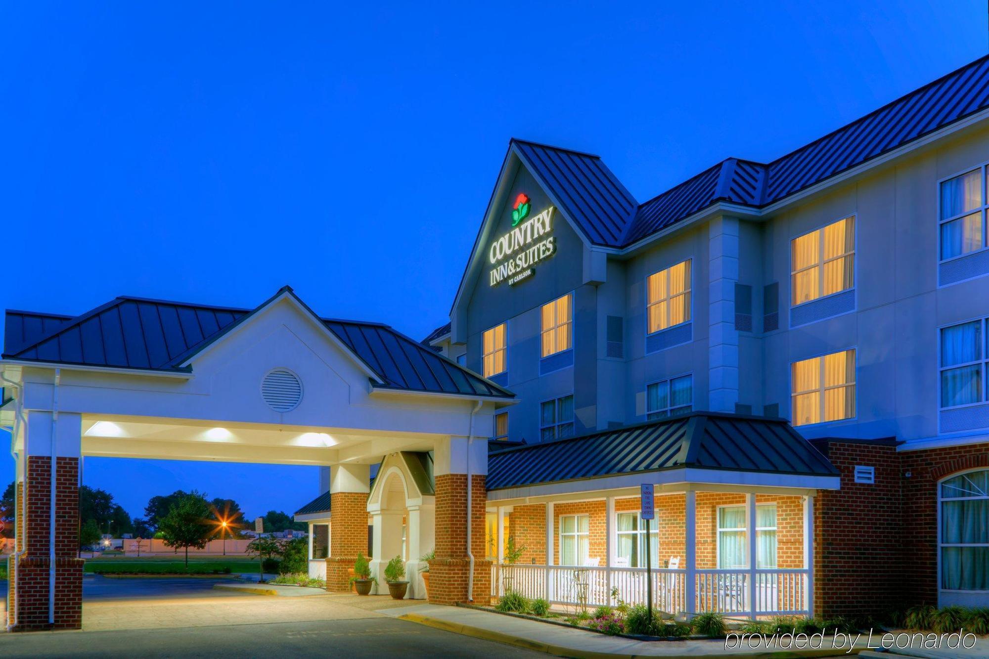 Country & By Radisson, Petersburg, Va Petersburg
