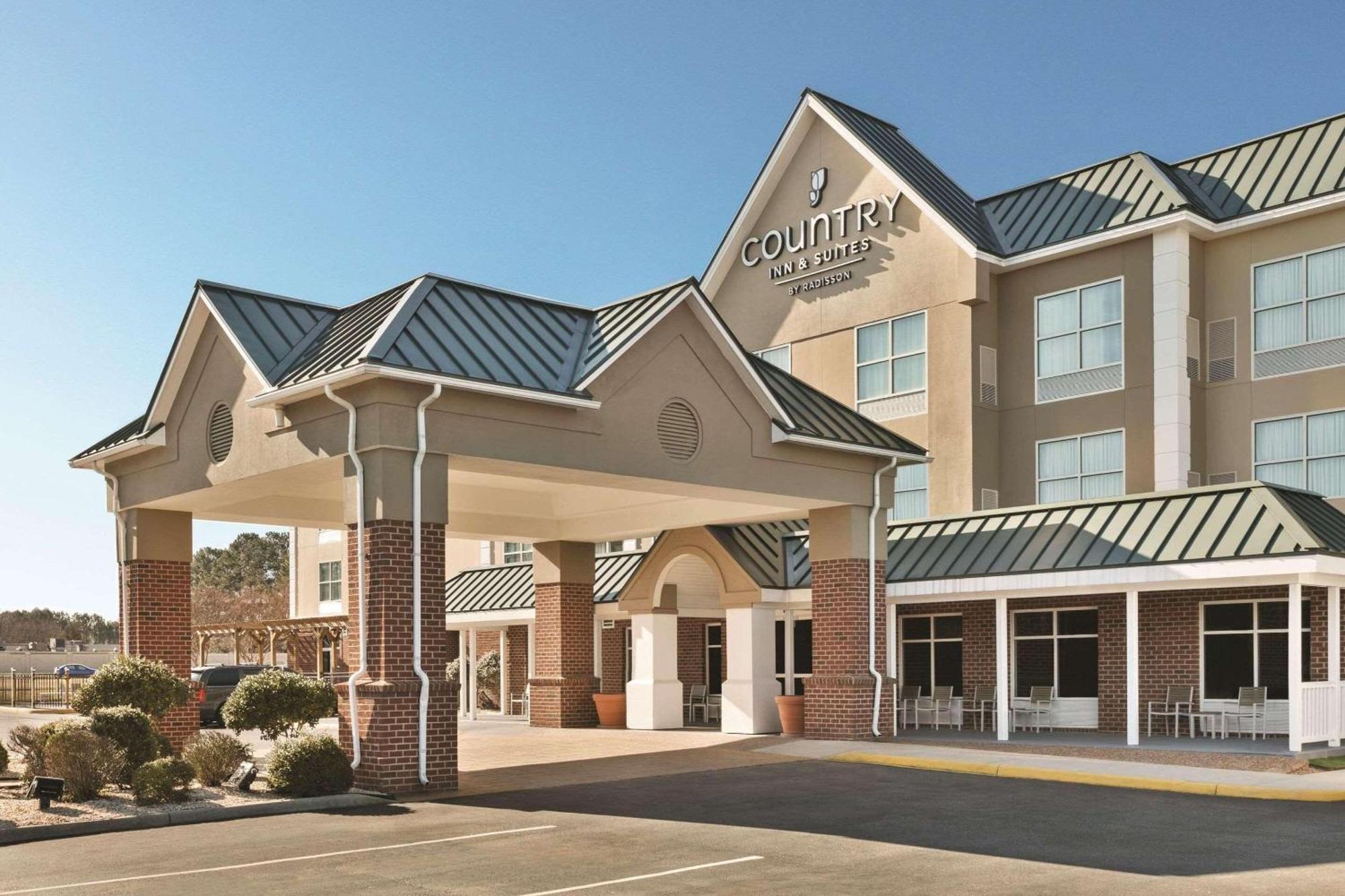 Hotel Country & By Radisson, Petersburg, Va Petersburg